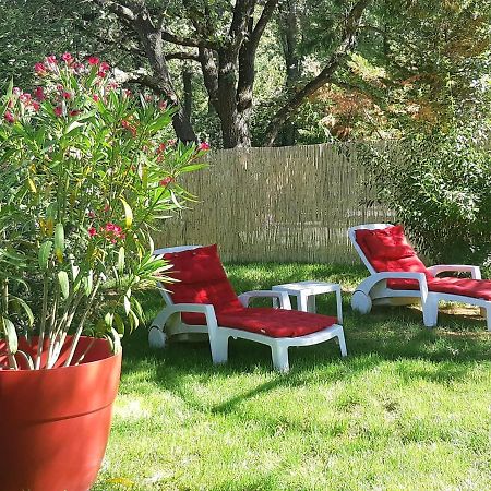Suite Avec Jardin Entre Aix En Provence, Luberon Et Verdon Peyrolles-en-Provence Zewnętrze zdjęcie