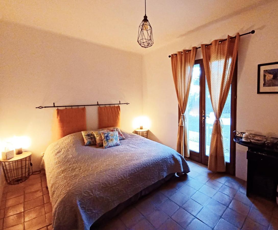 Suite Avec Jardin Entre Aix En Provence, Luberon Et Verdon Peyrolles-en-Provence Zewnętrze zdjęcie