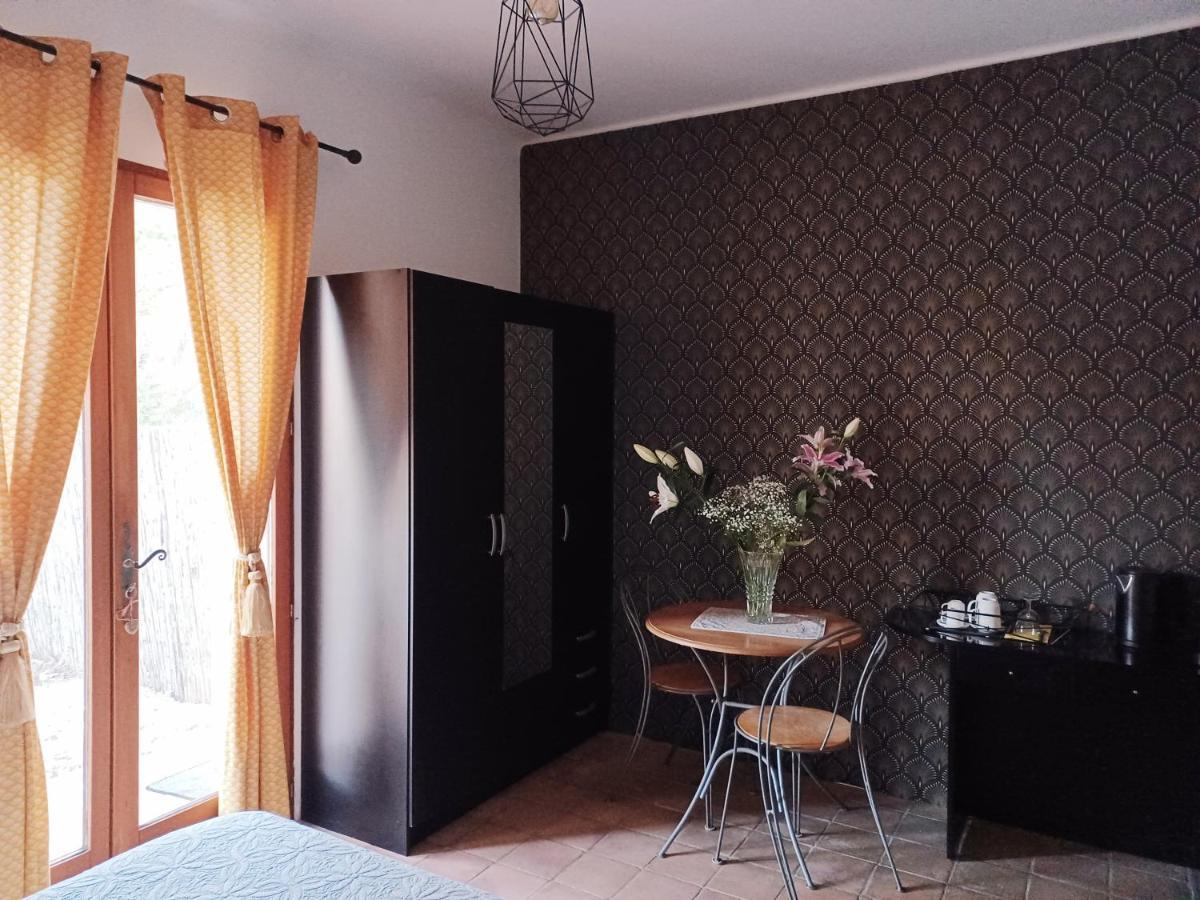 Suite Avec Jardin Entre Aix En Provence, Luberon Et Verdon Peyrolles-en-Provence Zewnętrze zdjęcie