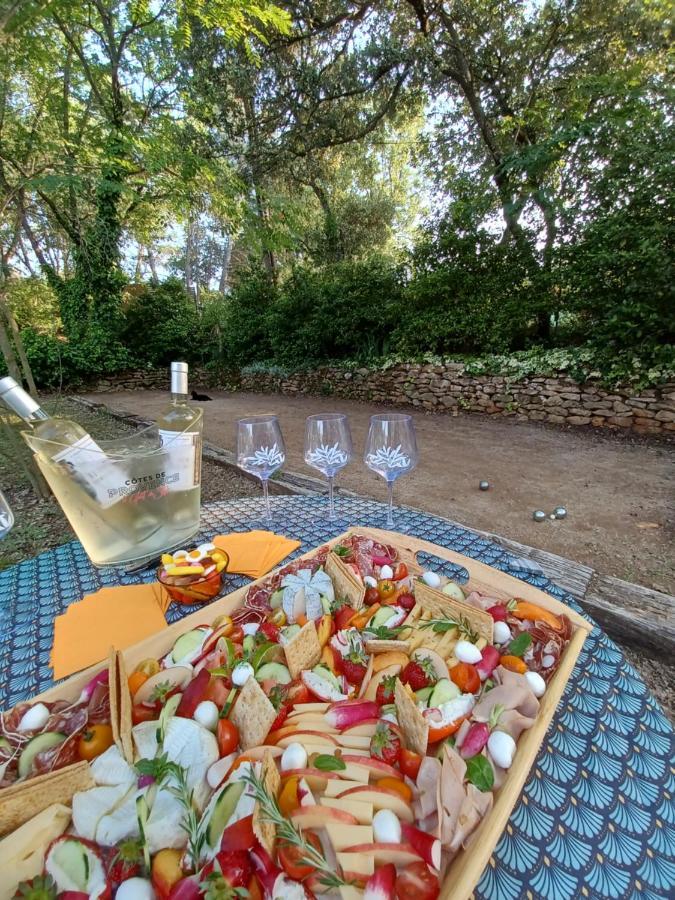 Suite Avec Jardin Entre Aix En Provence, Luberon Et Verdon Peyrolles-en-Provence Zewnętrze zdjęcie